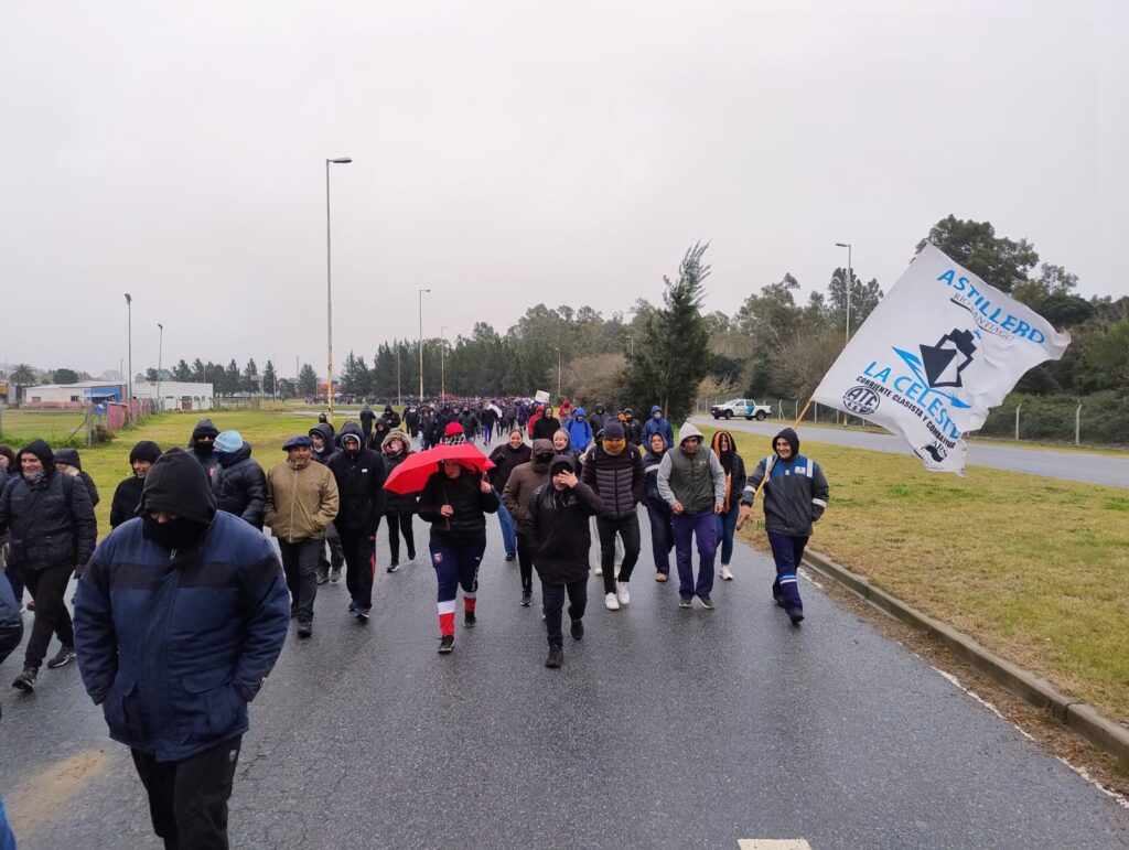 Trabajadores del Astillero Río Santiago cortarán la autopista La Plata – Buenos Aires por un aumento de emergencia