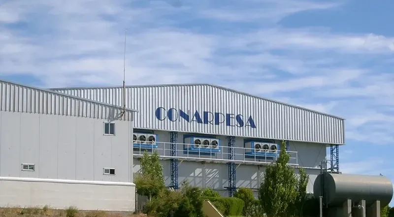 Tras ser acusado de «falopero», el dueño de Conarpesa exige test de drogas a un sindicalista y condiciona la negociación por los 39 despedidos