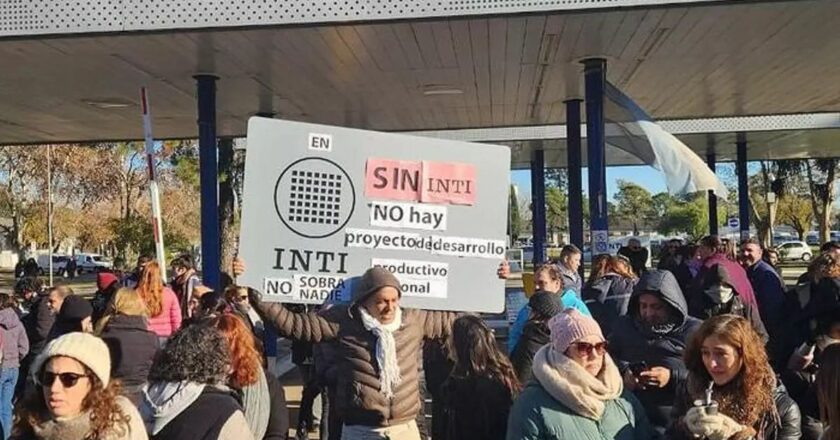 El Gobierno confirmó que apelará el fallo que suspendió la disolución del INTI y abre otro frente judicial con los gremios