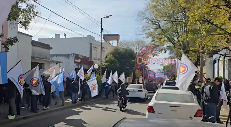 Alarma en Zárate: cierre de la planta química Archroma deja 25 trabajadores en la calle y crecen las alertas ambientales