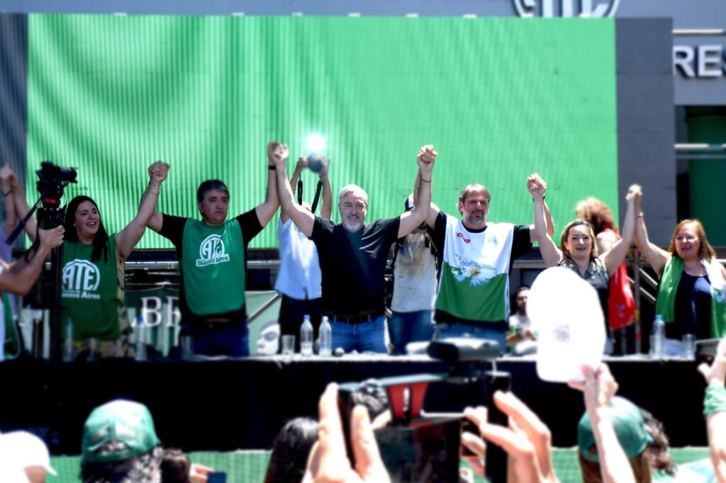 ATE irá a la Justicia para frenar el régimen de disponibilidad con el que Milei busca despedir estatales