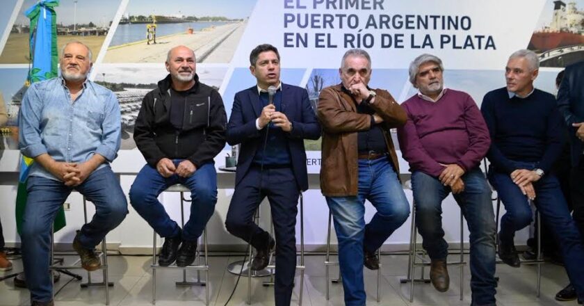 Tras el rechazo al DNU y con la presencia de Axel Kicillof, se realizó el primer Encuentro Multisectorial sobre Marina Mercante, Industria Naval y Vías Navegables