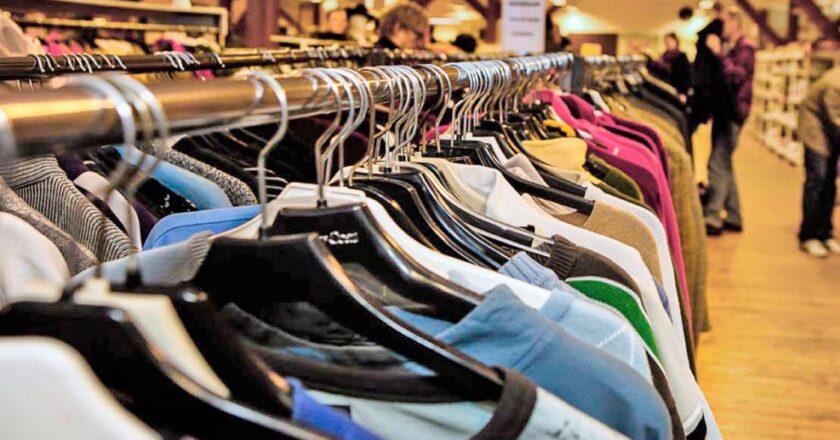 Industriales textiles advierten sobre problemas laborales: «El consumo está tan deprimido que parece congelado»