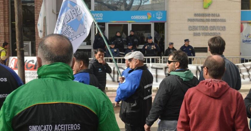 Córdoba extendió por 10 días la conciliación obligatoria, y el gremio reclama una solución en la crisis de la Petroquímica Río Tercero