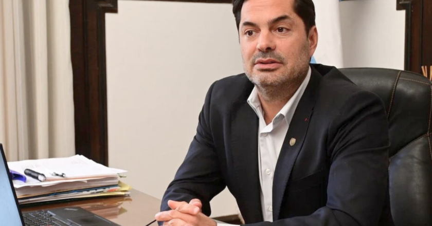 Suspensiones, despidos y acuerdos para evitar cierres en tres textiles de Santa Fe: «El problema central es un mercado interno deprimido y el ingreso de productos importados a bajo costo»