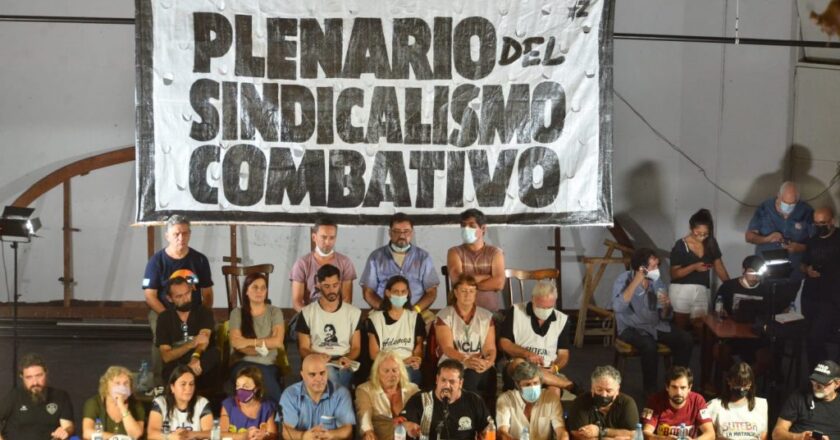 La izquierda convoca a un plenario sindical para exigirle a las centrales obreras un plan de lucha contra Milei, los gobernadores y el FMI