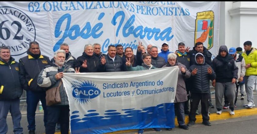 Las 62 Organizaciones Justicialistas acompañaron la marcha de la CGT por San Cayetano: «Donde hay un trabajador de pie, hay una patria que resiste»