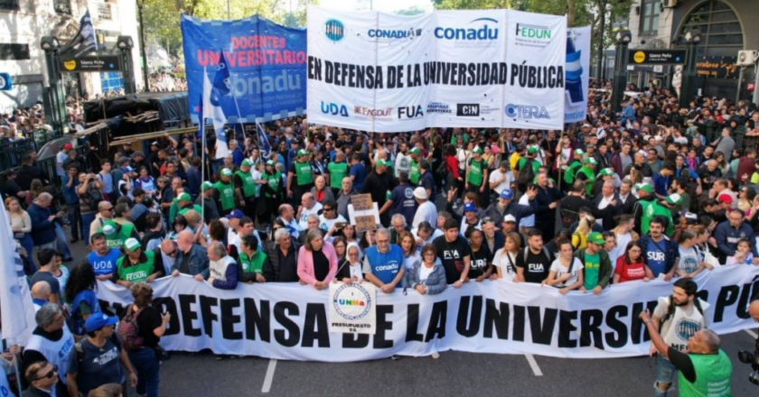 Docentes universitarios de todo el país ratifican su descontento y convocan a una semana de paro en todas las universidades nacionales