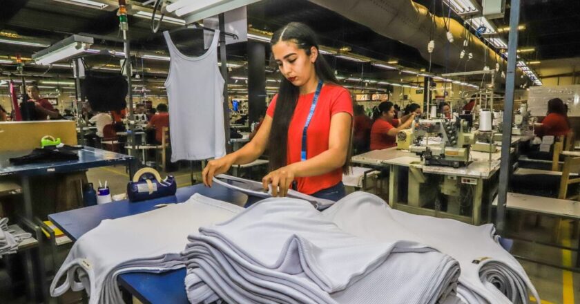 Una encuesta entre empresarios textiles revela que 6 de cada 10 empresas despidieron personal en los últimos 15 meses