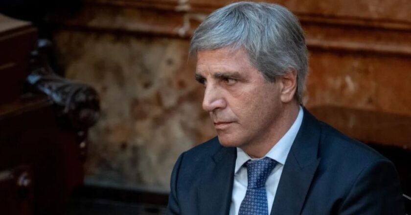 Caputo se toma revancha por el fracaso legislativo libertario y busca despedir a más de 300 empleados del INTA, INASE y Vinicultura