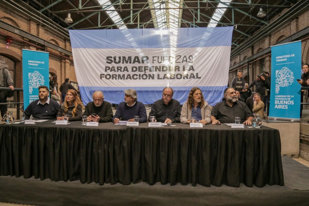 Con miras a octubre, los candidatos sindicales dieron fuertes discursos políticos contra el Gobierno nacional en el cierre de la exposición de los centros de formación profesional bonaerenses