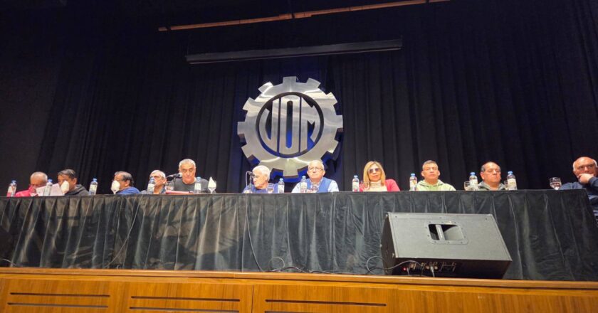 Roberto Bonetti corrió formalmente a Antonio Caló, asumió como líder de la UOM Capital y empiezan las especulaciones sobre un enfrentamiento o una alianza con Abel Furlán