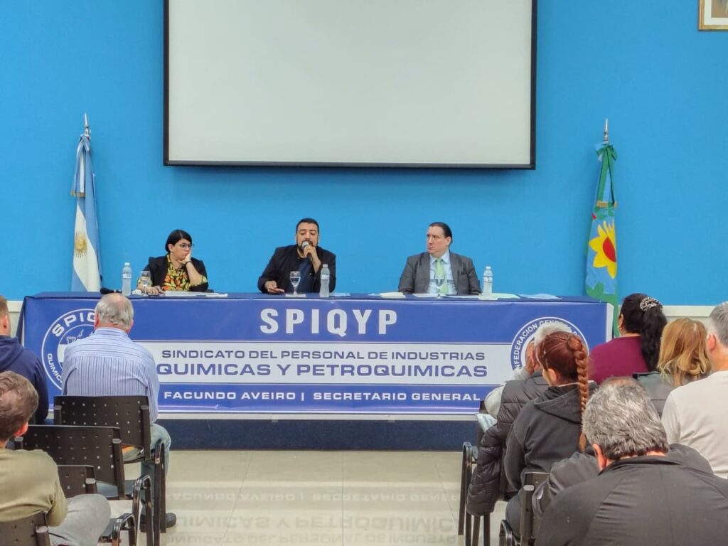 Capacitaciones en el SPIQyP: más de 250 delegados debatieron sobre la Ley de Bases y el Convenio Colectivo de Trabajo