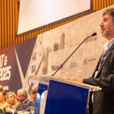 Un argentino fue reelecto al frente de la Asociación Latinoamericana de Laboralistas: «La resistencia a la reforma laboral de Milei es mirada con esperanza en Latinoamérica»