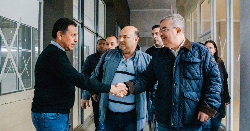En medio de la caída salarial generalizada, Catamarca confirmó que pagará un bono de 120 mil pesos a los estatales