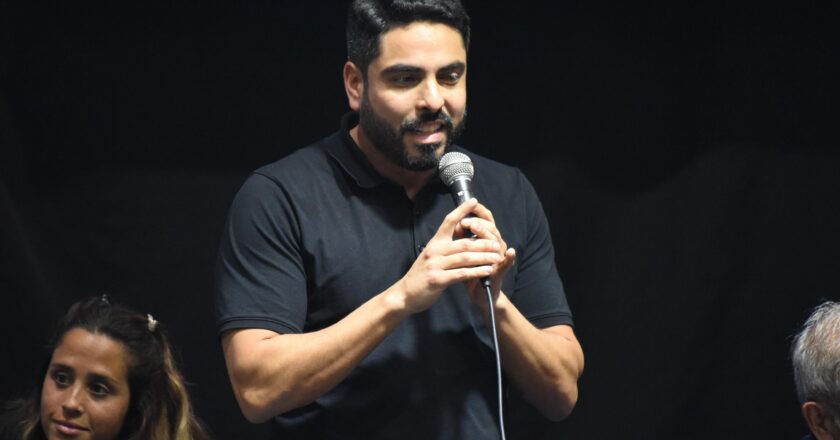 Un Huguito Moyano cada vez más cercano al kicillofismo, se mostró junto a Walter Correa en la renovación de autoridades de la Juventud Peronista