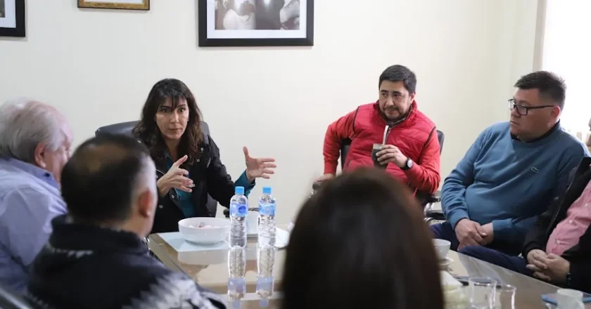 Natalia de la Sota le rompe el frente gremial a Schiaretti y Llaryora y se lleva el acompañamiento de los sindicatos más importantes