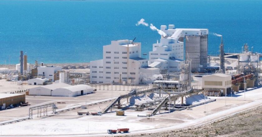 No cede la crisis de la química Alpat en San Antonio y ahora despiden a 41 trabajadores