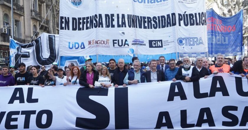 Para Cachorro Godoy «este es un triunfo del pueblo, de la capacidad de movilización de nuestras centrales sindicales»