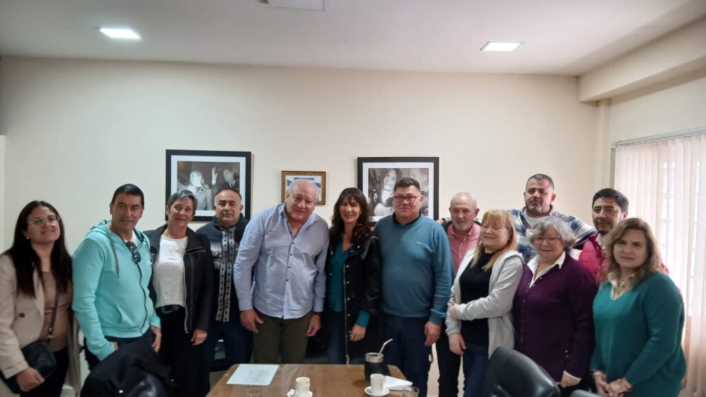 Natalia de la Sota le rompe el frente gremial a Schiaretti y Llaryora y se lleva el acompañamiento de los sindicatos más importantes