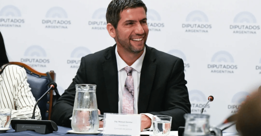 Trabajadores del Ingenio Ledesma denunciaron persecución política del Gobierno Libertario para «quedarse con la clínica y la obra social de los azucareros»