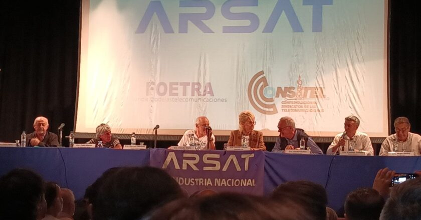 Presentaron en la sede de FOETRA los artículos de la ley que podrían impedir la privatización de Milei a ARSAT y Nucleoeléctrica