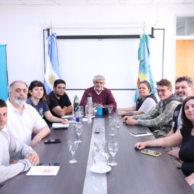 Trabajadores de espacio público: Walter Correa recibió a la UTEP para analizar posibilidades de registro, regulaciones y políticas de inclusión 