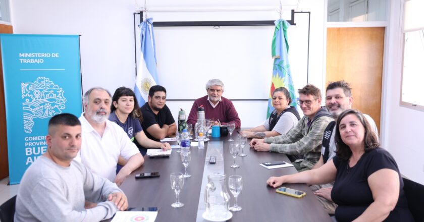 Trabajadores de espacio público: Walter Correa recibió a la UTEP para analizar posibilidades de registro, regulaciones y políticas de inclusión 