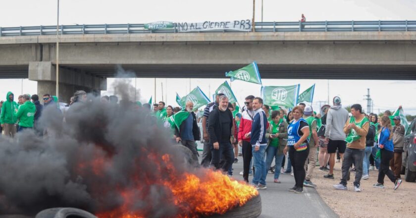 En defensa de la soberanía, ATE llamó a bloquear la eventual llegada de Milei a la Patagonia: «Su Gobierno es el que más daño hizo en menor cantidad de tiempo»