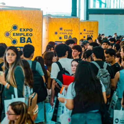 Macri salió a mostrar gestión pero terminó visibilizando el drama del desempleo juvenil a 10 días de las elecciones