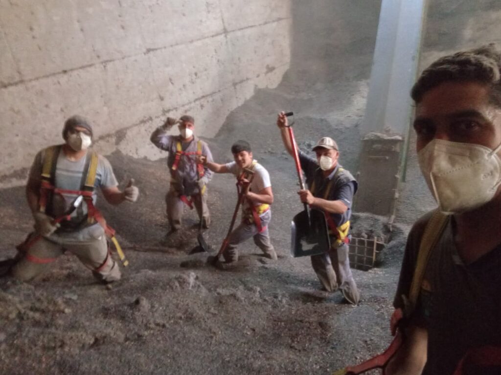 En medio de las paritarias congeladas, rurales dan la nota y consiguen un adicional del 30% para trabajadores de silos subterráneos