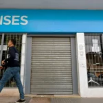 Casi 300 mil personas pidieron el seguro de desempleo desde que asumió Javier Milei