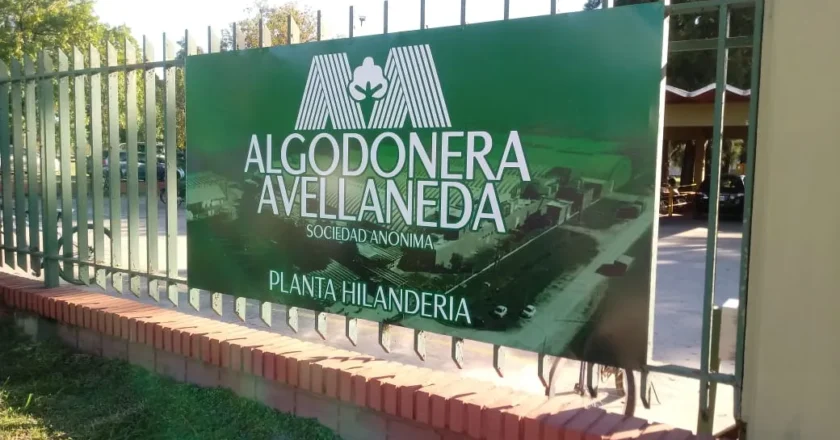 Algodonera Avellaneda logró que no le corten la luz pero seguirá paralizada, por lo menos, hasta fin de mes