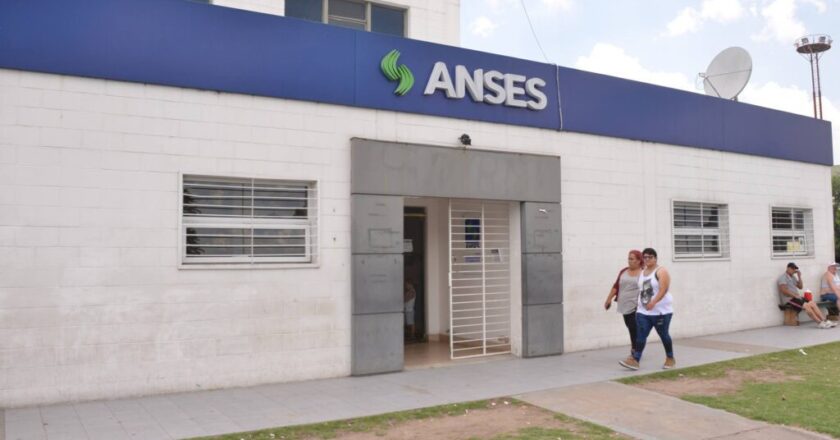Cierre intempestivo de la oficina de ANSES en un área sensible de La Matanza: «Está a apenas veinte cuadras del lugar donde vivían las tres jóvenes asesinadas»