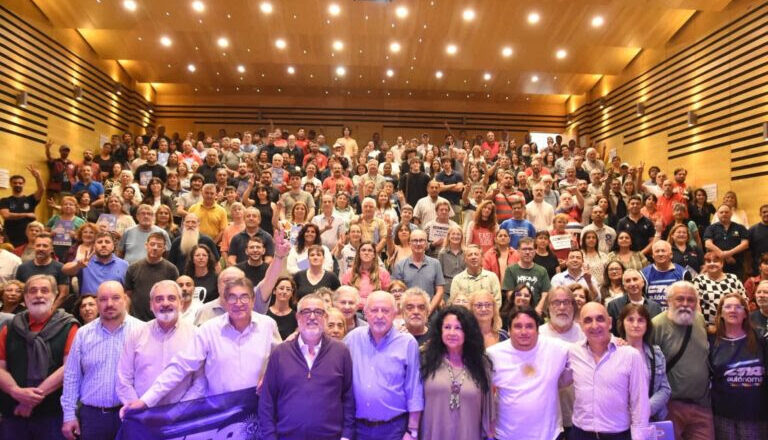 Las CTA y la CGT realizaron en Santa Fe un Cabildo Abierto por la Seguridad Social: «No sólo es necesario resistir sino generar alternativas que den respuesta a estas cuestiones»