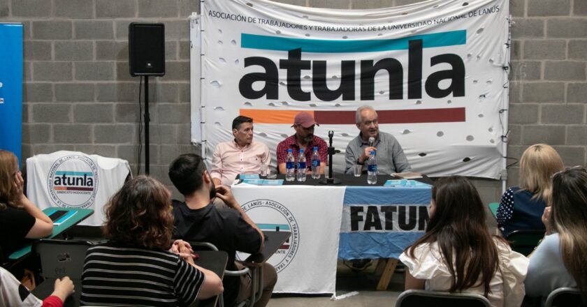 Los nodocentes de universidades llamaron a «defender los convenios colectivos» ante la reforma laboral del Gobierno