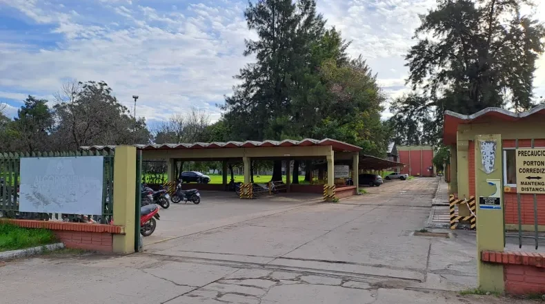 Algodonera Avellaneda sigue cerrada y los trabajadores le mandaron una carta al Juez porque ya «no tienen para comprar comida»