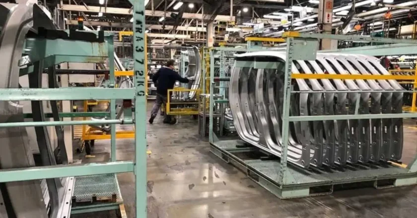 La autopartista Dana cerró su planta de forma sorpresiva y despidió por Whatsapp a sus 50 empleados sin aviso previo