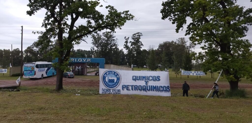 Más de mil químicos disputan el Torneo de Fútbol Pedro Angel Salas en el predio deportivo del SPIQYP