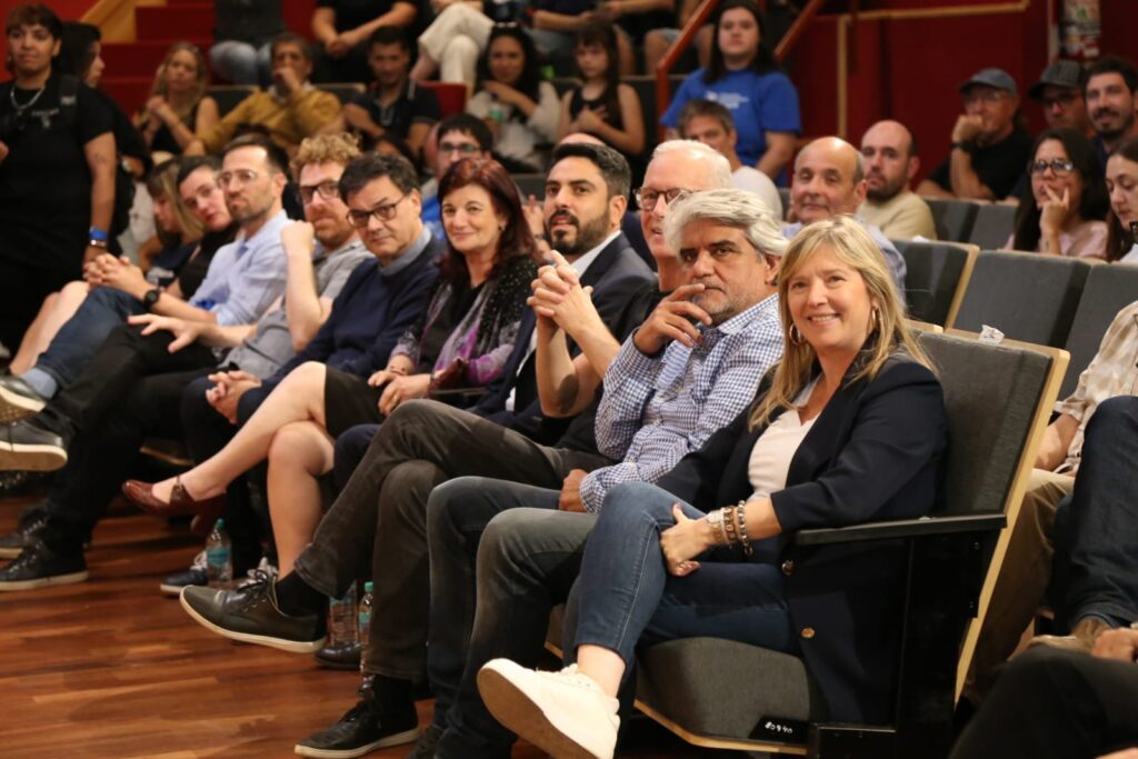 Un Huguito Moyano cada vez más cercano al kicillofismo, se mostró junto a Walter Correa en la renovación de autoridades de la Juventud Peronista