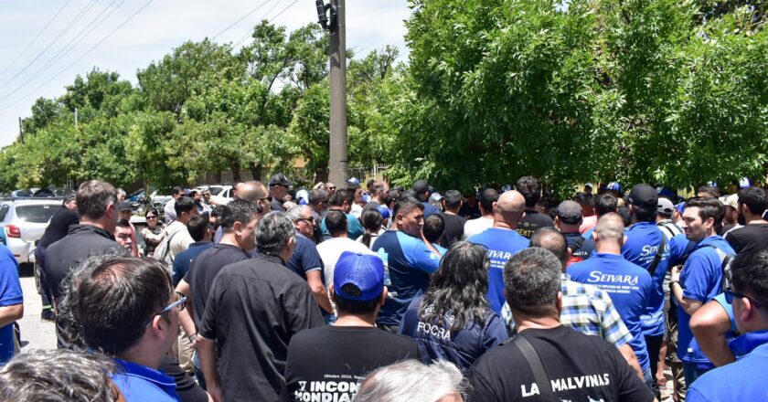 A 100 días del acampe, los despedidos de ILVA siguen reclamando trabajo o indemnización