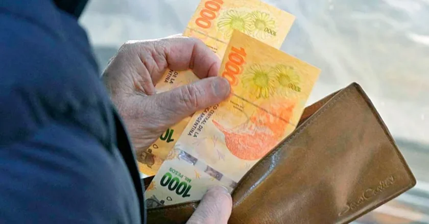 Empresarios proyectan que a partir 2026 que habrá menos aumentos de salarios por año