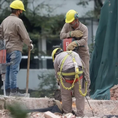 Construir la casa propia: Hoy se necesitan más de 124 salarios promedio completos para levantar una vivienda de 100 m² en Buenos Aires