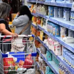 Los salarios registrados volvieron a perder la carrera frente a los precios en septiembre