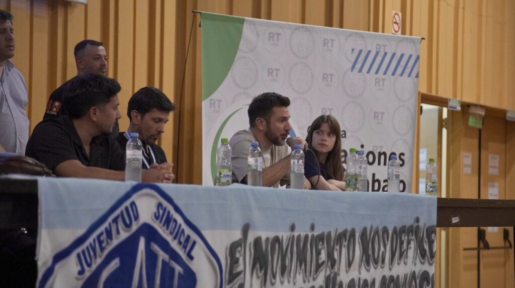 En un masivo Congreso, la Juventud del Transporte pidió más participación política de los trabajadores y rechazó la reforma laboral