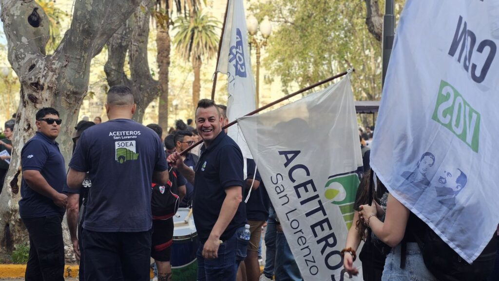 Aceiteros San Lorenzo convocó a movilizar contra "la reforma laboral que amenaza derechos, salario y convenios"