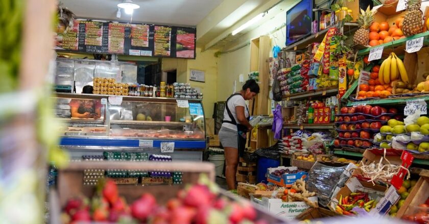 La Canasta Básica subió muy por encima de la inflación y aceleró el proceso de destrucción salarial