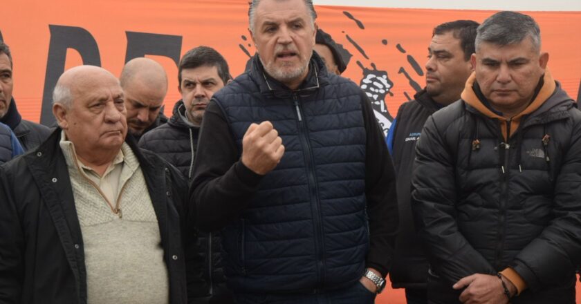 Reforma Laboral: Patrones y Oficiales Fluviales rechazan el nuevo borrador de Sturzenegger y anticipan un “año de conflictos”