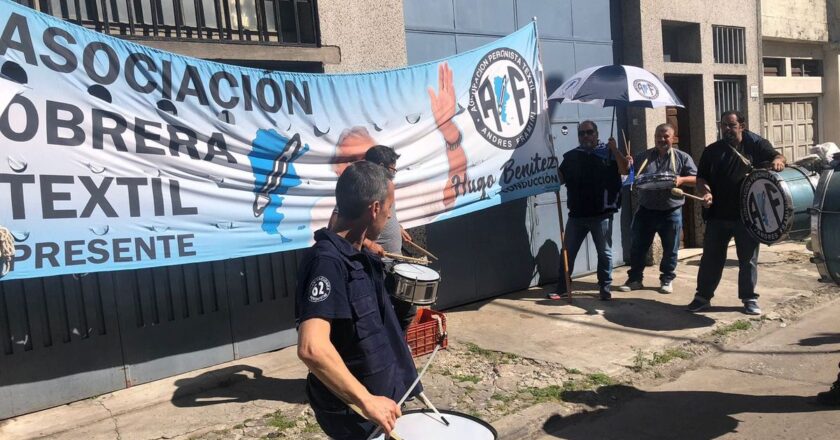 Cierra textil de Lanús y despide a sus 50 operarios: «No podemos competir con China»