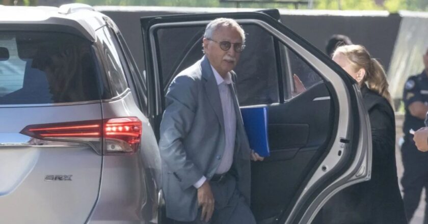 El Gobierno disolvió la Comisión Nacional de Ética Biomédica y la reemplazó por un nuevo organismo, presidido por Mario Lugones: «Parece una provocación»